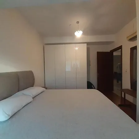 Murat Homes *